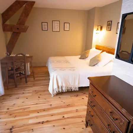 Les Cles De Censibele - Pour 12 Feriehus Braye